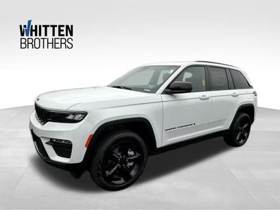 New 2025 Jeep Grand Cherokee Limited w/ Black Appearance Package