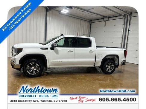 New 2026 GMC Sierra 1500 SLE image 2