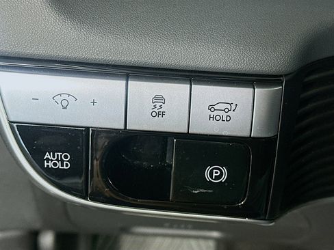 Used 2024 Hyundai Ioniq 5 SEL image 17