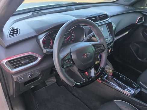 Used 2023 Chevrolet TrailBlazer RS image 10