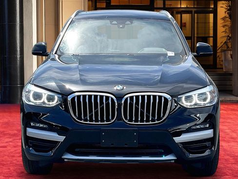 Used 2021 BMW X3 xDrive30i AWD/4WD image 2