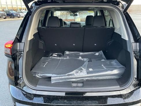 New 2026 Nissan Rogue Dark Armor image 9