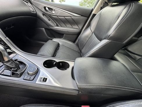 Used 2016 INFINITI Q50 Red Sport 400 AWD/4WD image 24