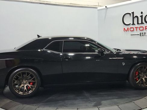 Used 2016 Dodge Challenger SRT Hellcat RWD image 13