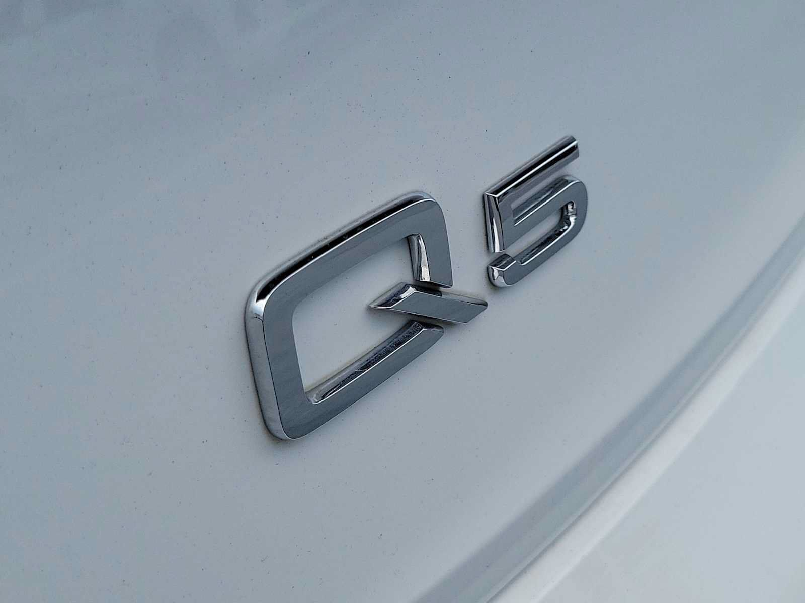 Certified 2023 Audi Q5 2.0T Premium w/ Convenience Package AWD/4WD image 17