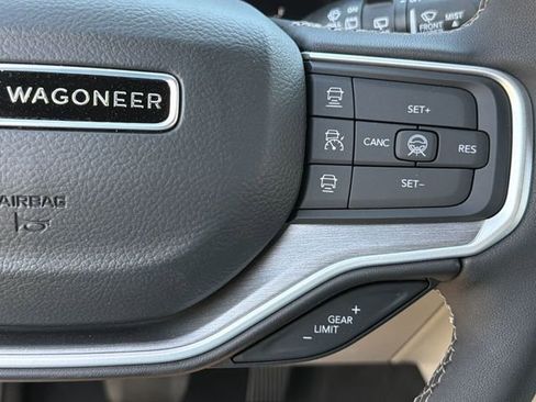 New 2026 Jeep Grand Wagoneer Limited AWD/4WD image 27