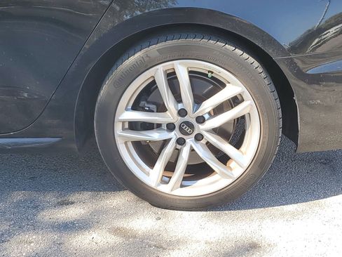 Certified 2022 Audi A4 2.0T Premium Plus w/ Premium Plus Package image 9