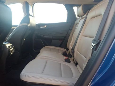 Certified 2022 Ford Escape SEL image 11