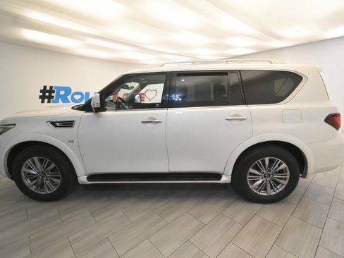 Used 2019 INFINITI QX80 Luxe w/ All-Season Package AWD/4WD image 2
