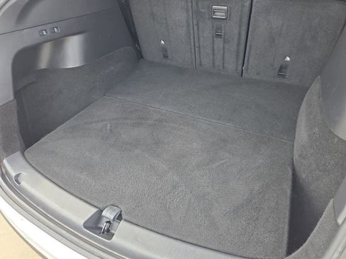 Used 2022 Tesla Model Y Performance image 30