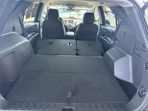 Used 2019 Chevrolet Equinox LT image 22
