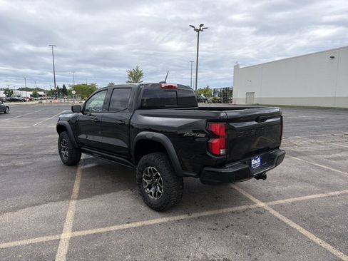 New 2026 Chevrolet Colorado ZR2 w/ Technology Package AWD/4WD image 11