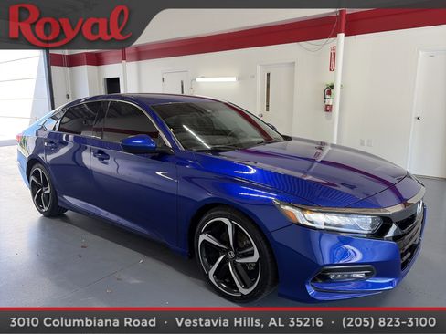 Used 2019 Honda Accord Sport image 5