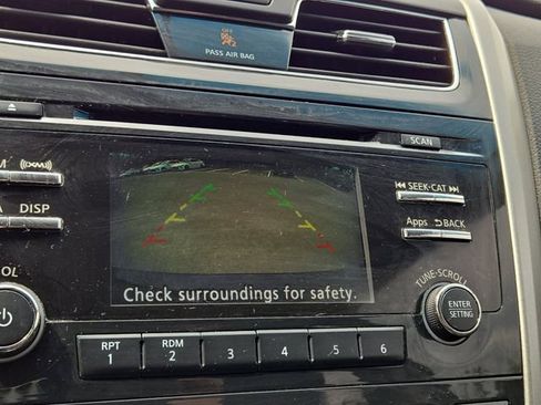 Used 2015 Nissan Altima 2.5 FWD image 11