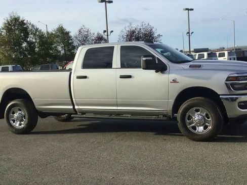 New 2026 RAM 2500 Tradesman image 2