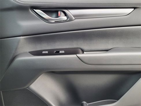 New 2025 MAZDA CX-5 AWD 2.5 S w/ Select Package image 17