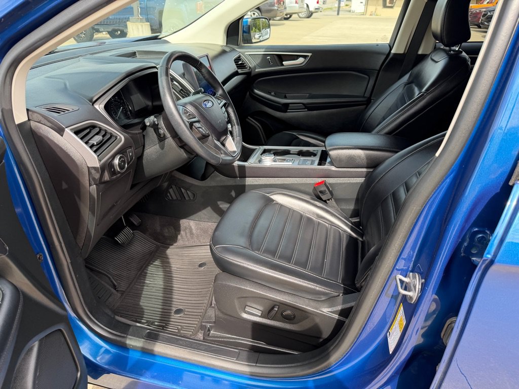 Used 2023 Ford Edge SEL AWD/4WD image 20