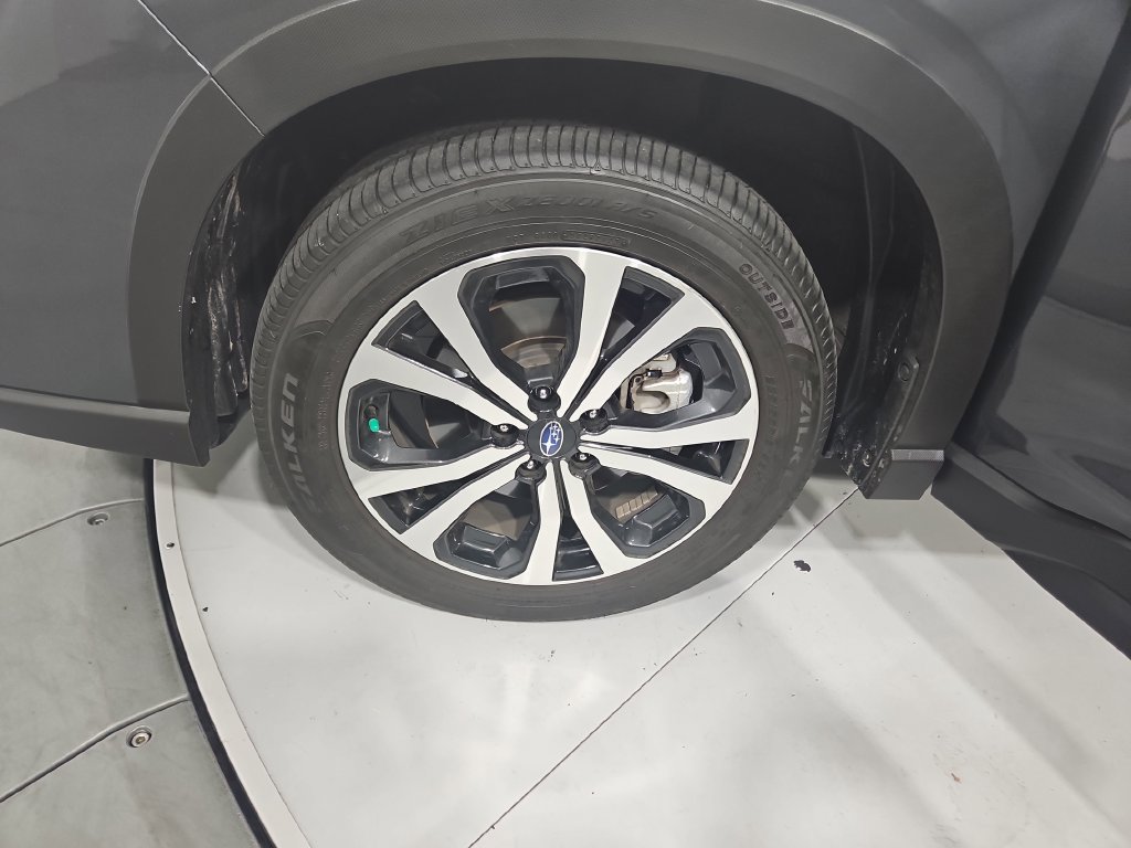 Certified 2024 Subaru Forester Limited AWD/4WD image 28