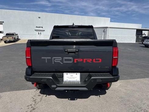 Used 2025 Toyota Tacoma TRD Pro AWD/4WD image 3