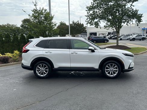 Used 2024 Honda CR-V EX-L image 11