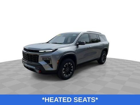 Used 2024 Chevrolet Traverse Z71 w/ LPO, Floor Liner Package AWD/4WD image 5