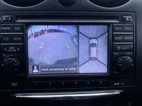 Used 2013 Nissan Rogue SL image 17