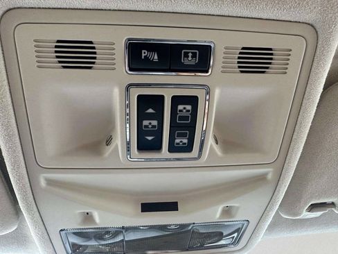 Used 2015 Jaguar XJ L Portfolio image 33