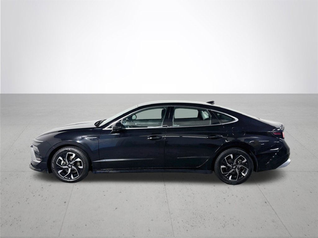 Used 2025 Hyundai Sonata SEL FWD image 9