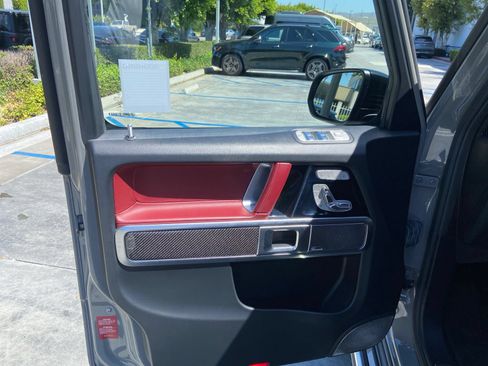 Used 2021 Mercedes-Benz G 550 image 8
