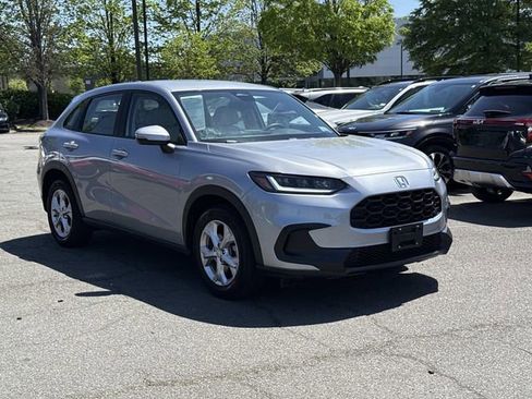 Used 2023 Honda HR-V LX image 1