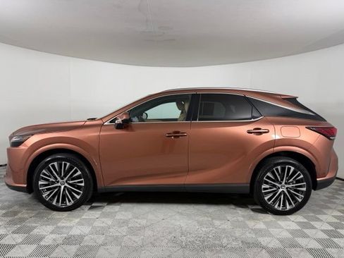 Used 2025 Lexus RX 350 Premium Plus w/ Accessory Package (Z1) FWD image 3