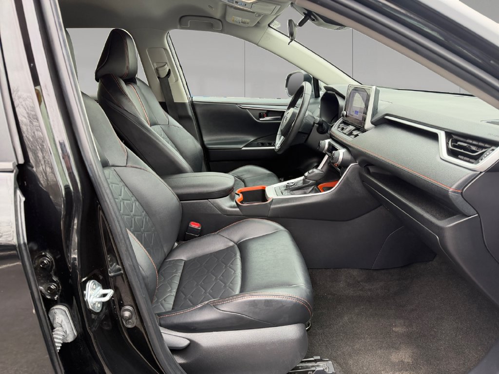 Used 2024 Toyota RAV4 Adventure AWD/4WD image 18