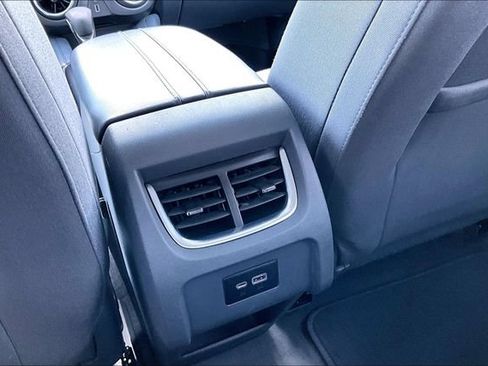 Used 2022 Chevrolet Blazer LT AWD/4WD image 10