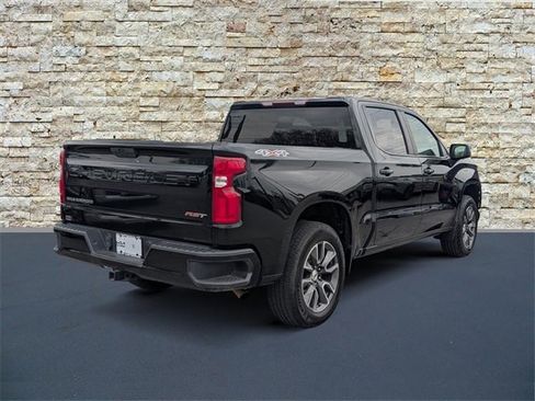 Used 2020 Chevrolet Silverado 1500 RST w/ RST Value Package image 7