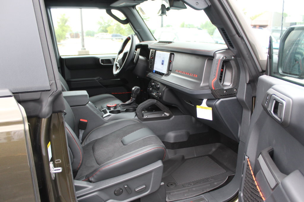 New 2026 Ford Bronco Raptor w/ Interior Carbon Fiber Pack AWD/4WD image 13