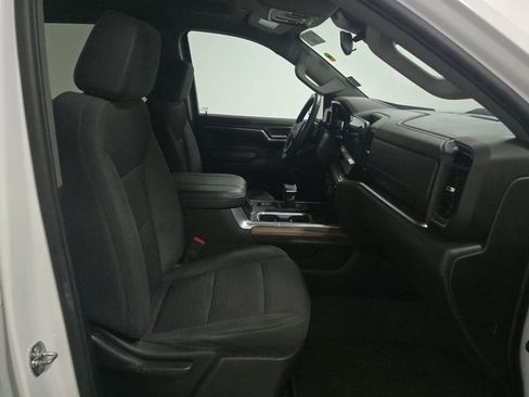 Used 2024 Chevrolet Silverado 1500 LT Trail Boss w/ Protection Package image 14