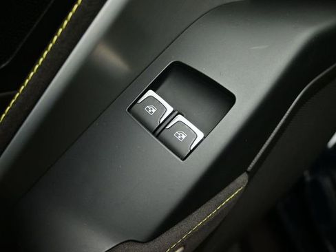 Used 2016 Chevrolet Corvette Z06 w/ C7.r Special Edition RWD image 47