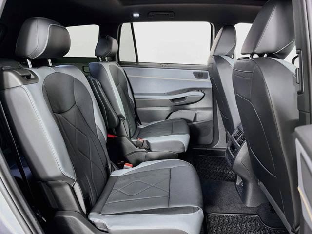 New 2027 Volkswagen Atlas SEL R-Line AWD/4WD image 29