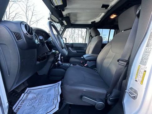 Used 2016 Jeep Wrangler Unlimited Sport w/ Quick Order Package 24S image 23