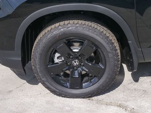 New 2026 Honda Ridgeline Black Edition image 5