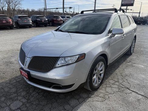 Used 2014 Lincoln MKT AWD w/ Equipment Group 201A image 7