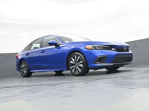 Used 2024 Honda Civic EX image 30