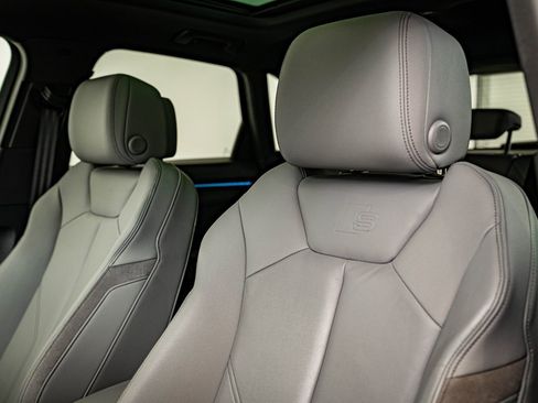 Used 2023 Audi Q3 2.0T Premium Plus w/ Premium Plus Package image 23