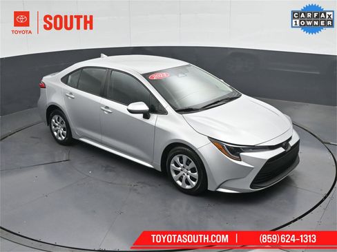 Used 2023 Toyota Corolla LE image 48