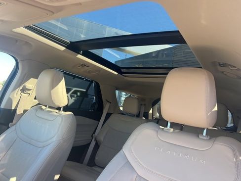 Used 2023 Ford Explorer Platinum w/ Technology Package image 26