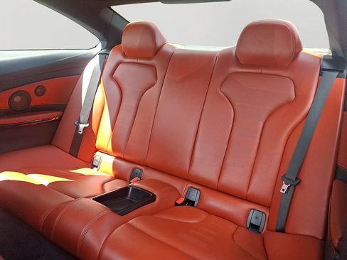 Used 2015 BMW M4 Coupe RWD image 8