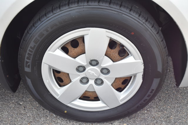 Used 2014 Chevrolet Sonic LS FWD image 34