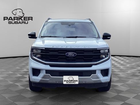 Used 2025 Ford Expedition Max Platinum image 8