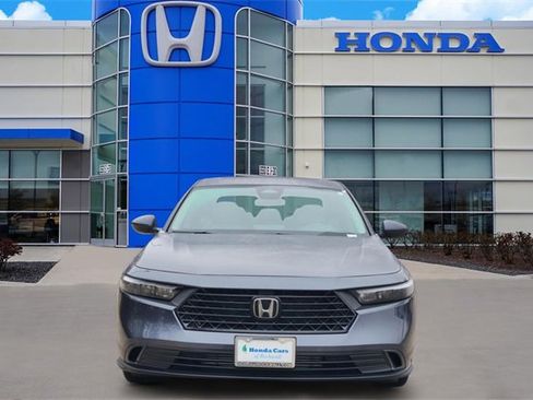 Certified 2024 Honda Accord EX image 6