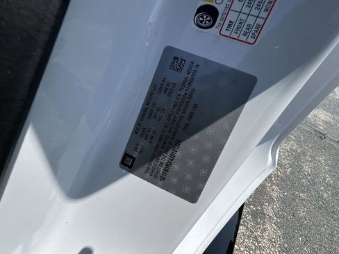 Used 2018 Chevrolet Camaro LT w/ Redline Edition image 32